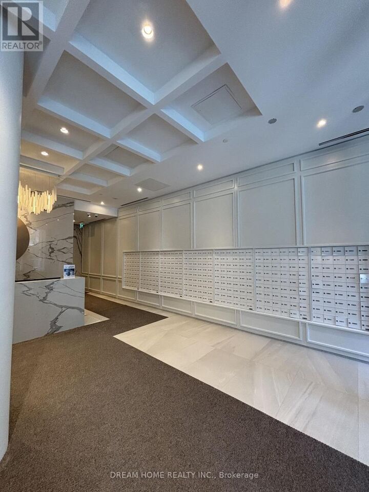 Property Photo:  100 Queen Street East 2108  ON M5C 0B5 