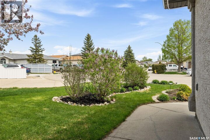 Property Photo:  8628 Thurston Crescent  SK S4Y 1A3 