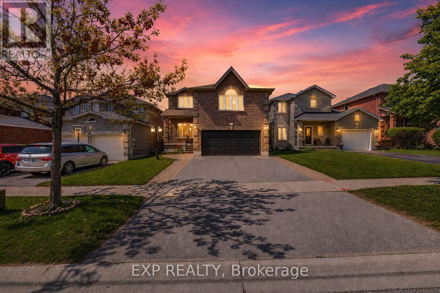 Property Photo: 24 Jessica Drive ON L4N 5S5