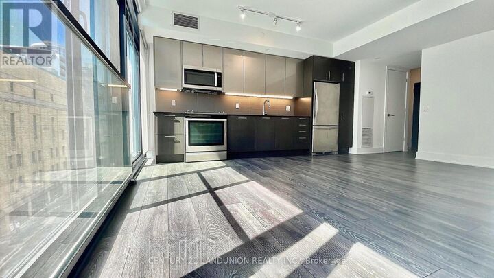 Property Photo:  403 Church Street  ON M4Y 2C2 