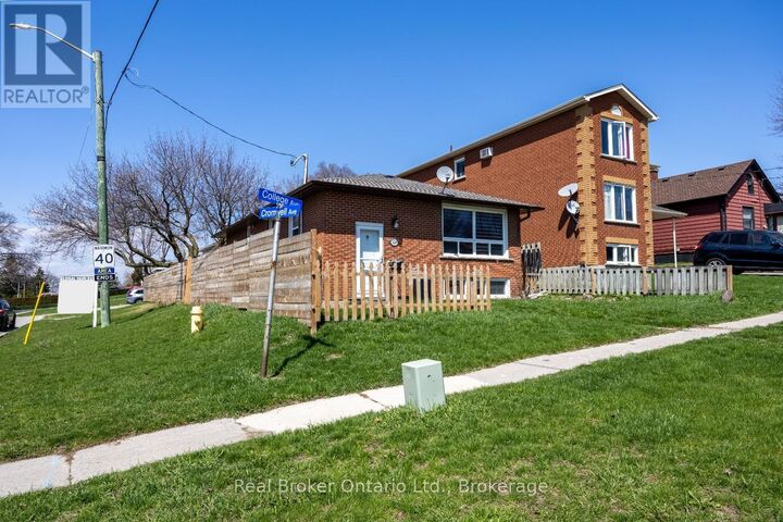 Property Photo:  324 College Avenue  ON L1J 1S1 