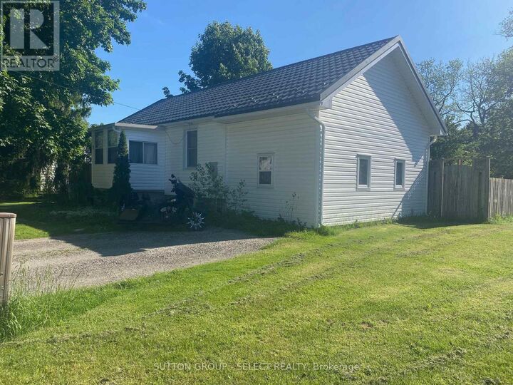 Property Photo:  9 Prince Albert Street  ON N0L 1E0 