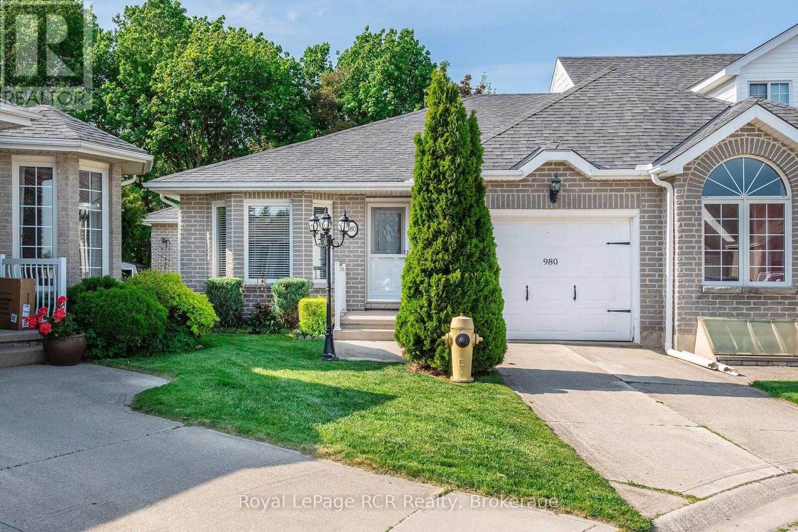 Property Photo:  980 9th Avenue Ae  ON N4K 6Y5 