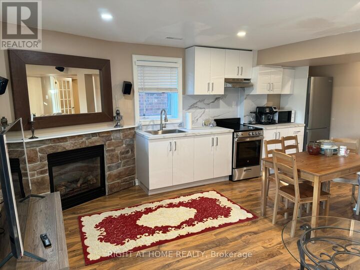 Property Photo:  154 Hollandview Trail  ON L4G 7J2 