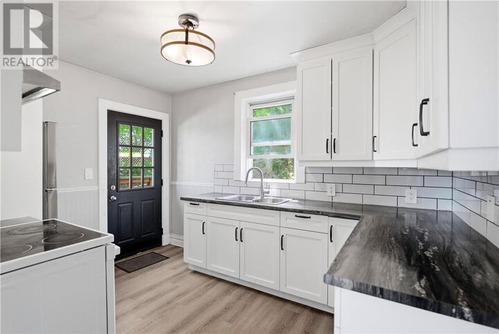 Property Photo:  140 Baker Street  ON P3C 2E9 