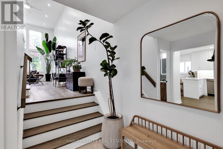 Property Photo:  41 Donnamora Crescent  ON L3T 4K6 