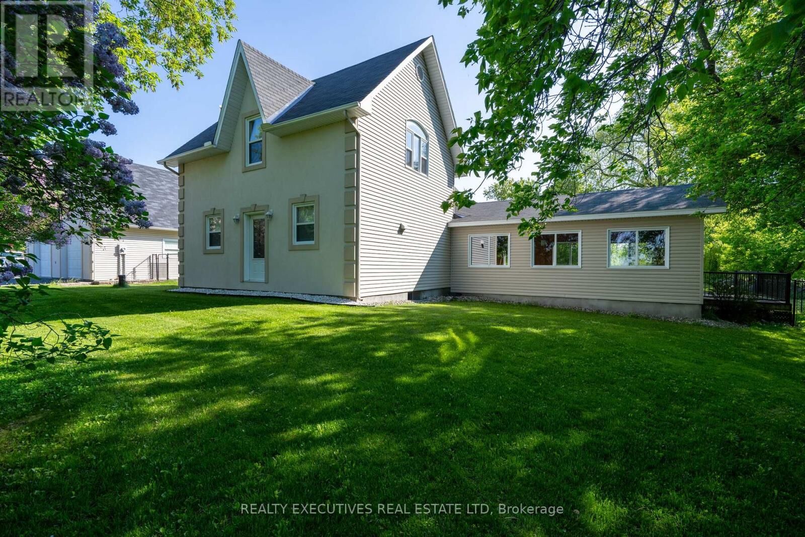 Property Photo: 1991A Finch-Winchester Boundary Road ON K0C 1H0
