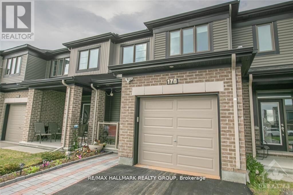 Property Photo:  178 Yellowcress Way  ON K4A 1C4 