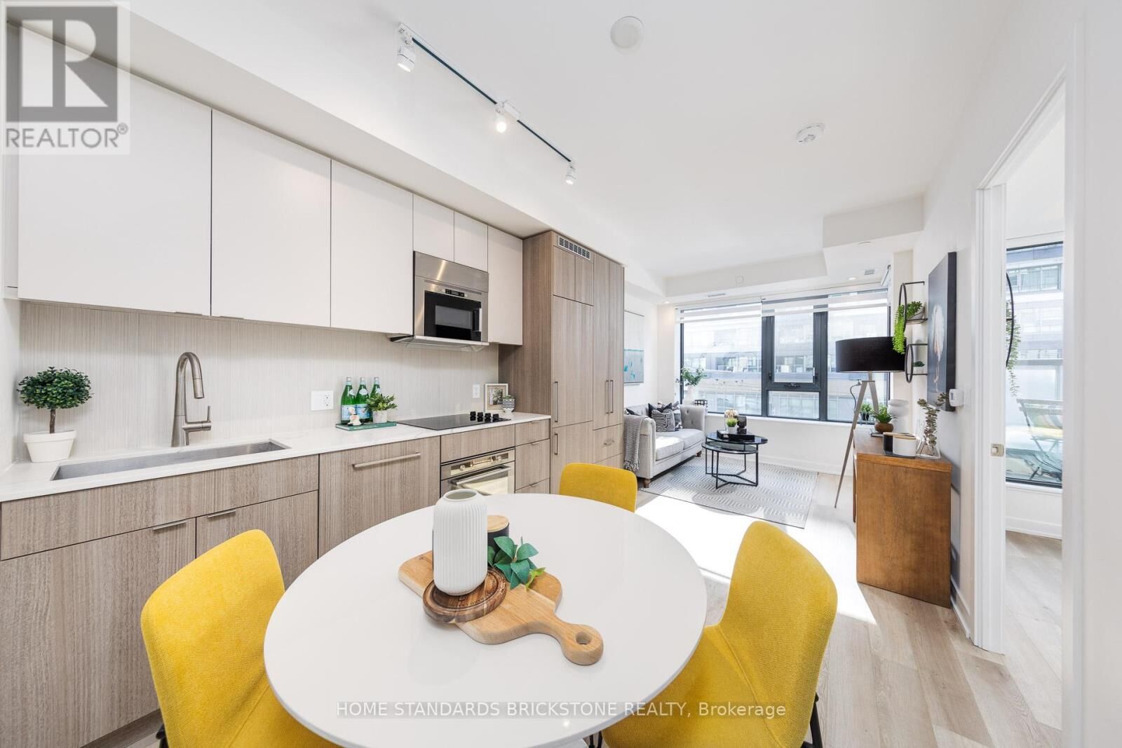 Property Photo: 840 St Clair Avenue 314 ON M6C 0A4