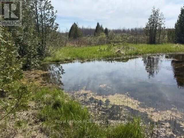 Property Photo:  N/A West Sutter Road Road West  ON N0H 1W0 