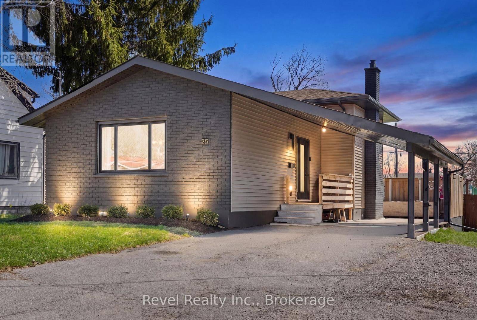 Property Photo: 25 Riverview Road ON K9V 1B2