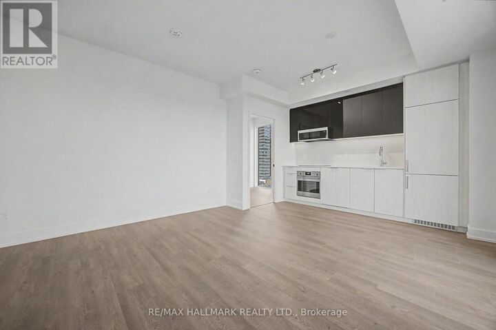 Property Photo:  308 Jarvis Street 1711  ON M5B 0E3 