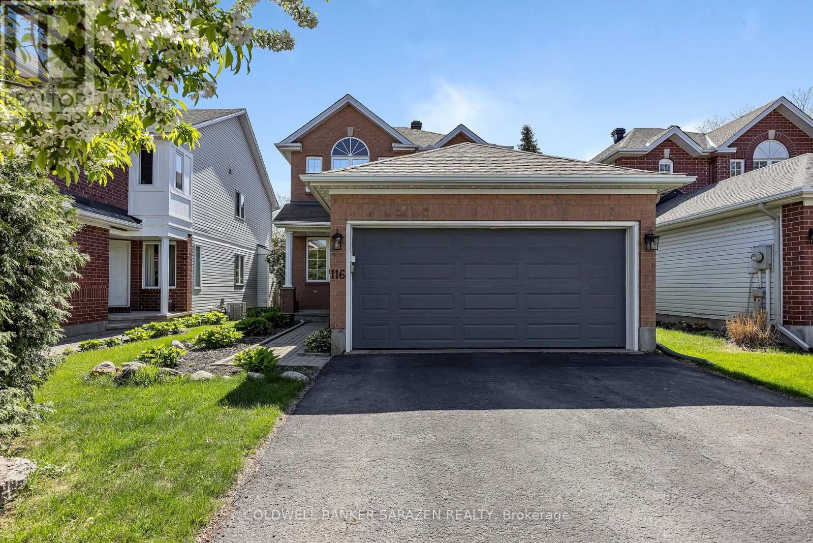 Property Photo: 116 Bloomingdale Street ON K2C 4A4