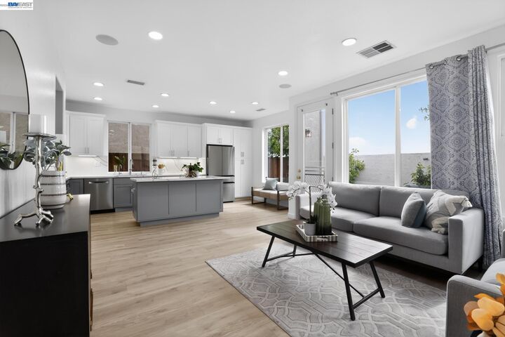 Property Photo: 2667 Chocolate St CA 94588