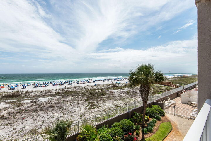 Property Photo:  520 Santa Rosa Boulevard 302  FL 32548 