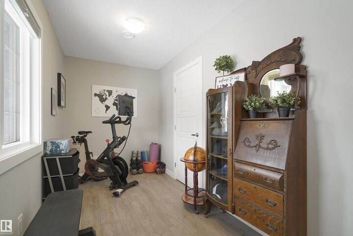 Property Photo: 2082 Wonnacott Way SW AB T6X 2V7