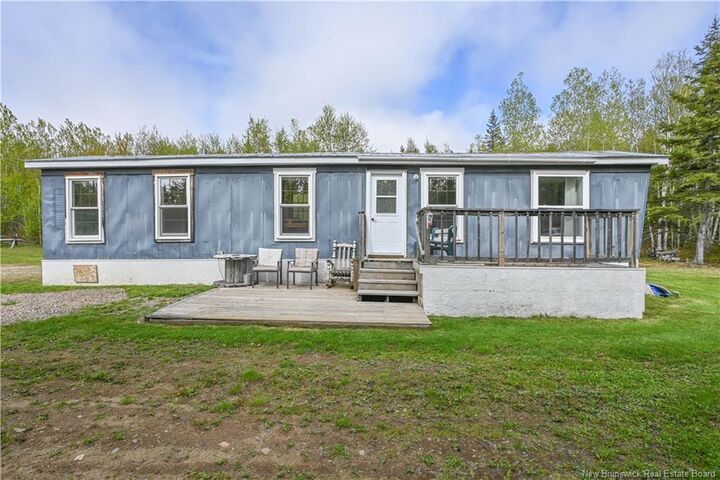 95 Acadie Street — photo 1