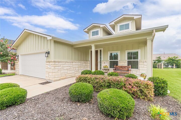 Property Photo: 115 Laughing Pear Cove TX 78666