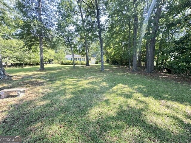 Property Photo: 125 W Lakeview Dr. GA 31061