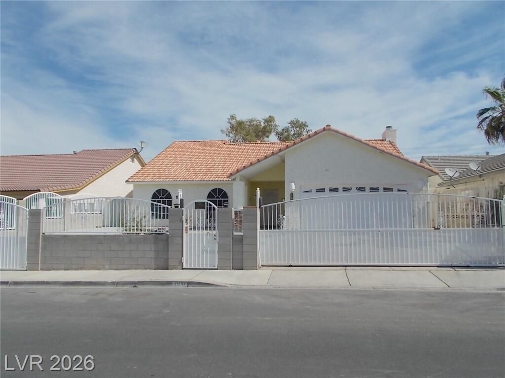 Property Photo: 6080 Desert Sun Drive NV 89110