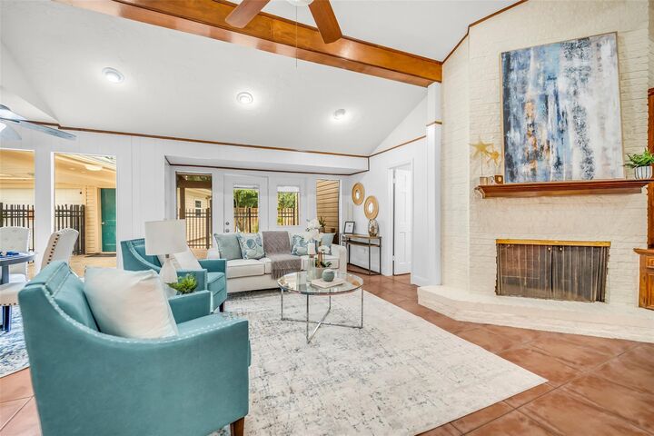 Property Photo: 4303 Long Grove Drive TX 77586