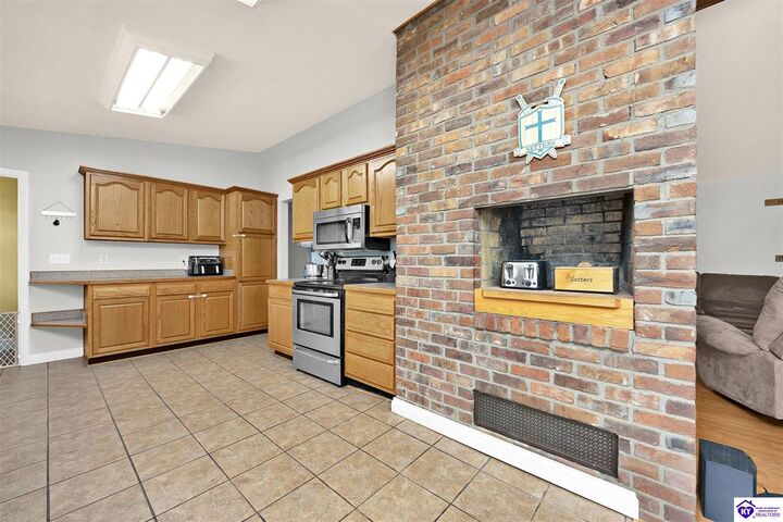 Property Photo:  100 Bedford Court  KY 42749 