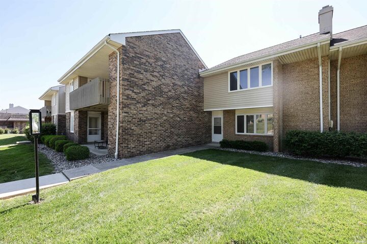 Property Photo:  5511 S Wayne Avenue  IN 46807 