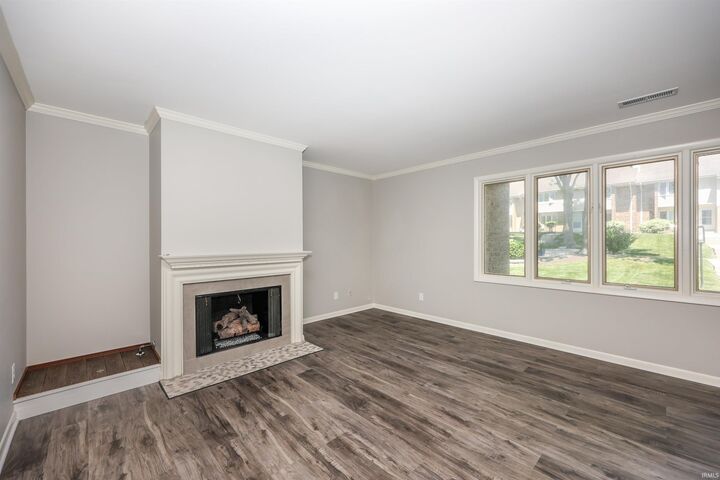 Property Photo:  5511 S Wayne Avenue  IN 46807 