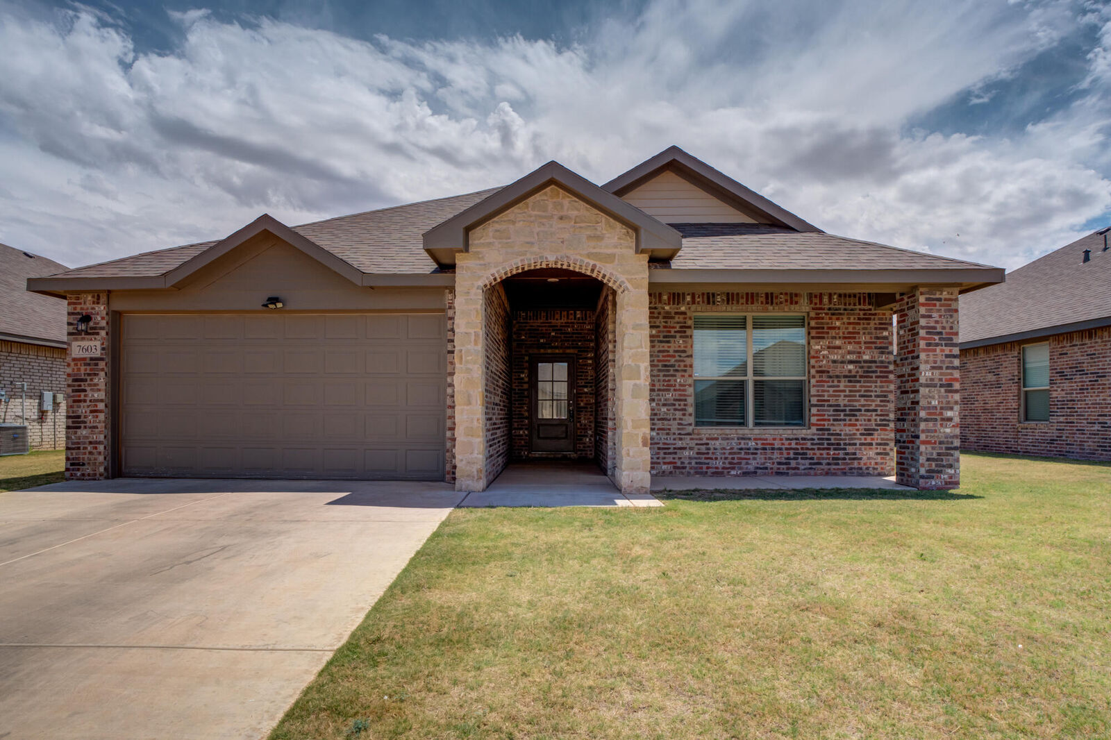 Property Photo: 7603 60th Street TX 79407
