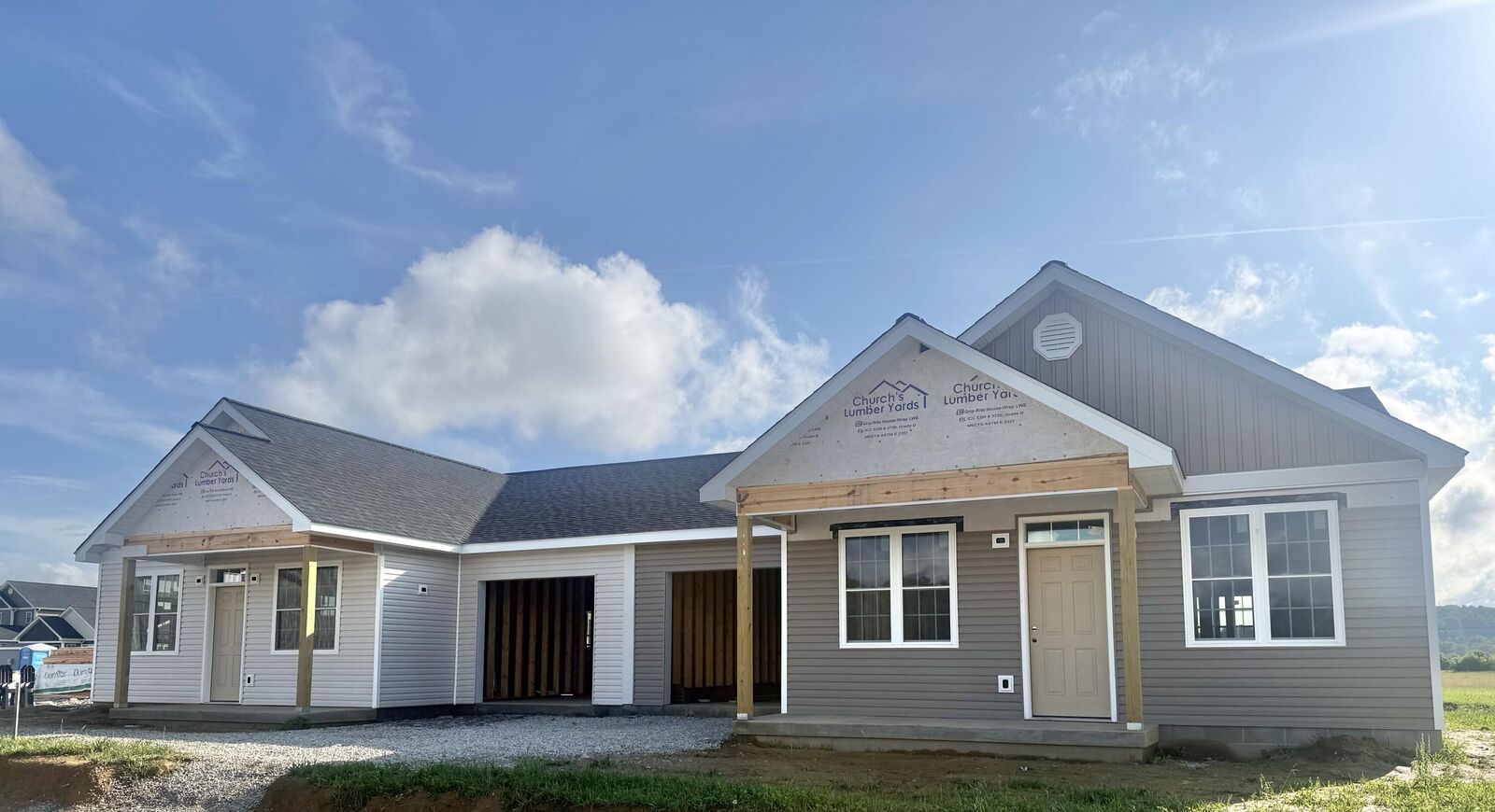 Property Photo: 304 Bluegrass Way KY 41143