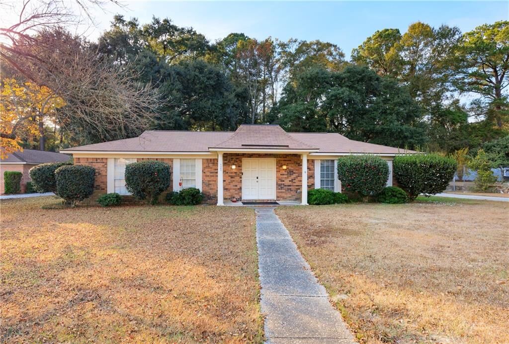 Property Photo:  5463 Barbara Drive  AL 36572 