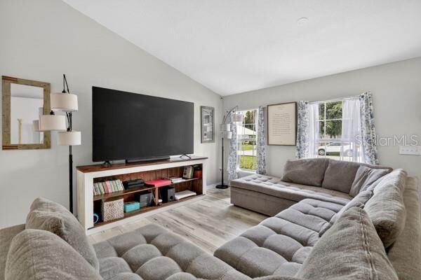 Property Photo: 3857 Sleepy Hill Oaks Loop FL 33810
