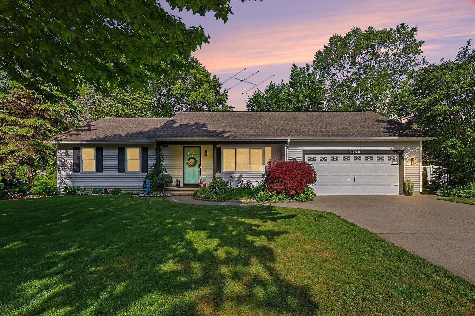 Property Photo: 14905 Canary Drive MI 49417