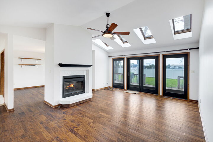 Property Photo:  494 Water Tower Road S  IL 60950 