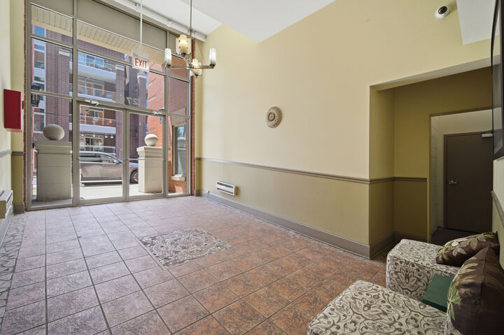 Property Photo: 2700 W Belmont Avenue 403 IL 60618
