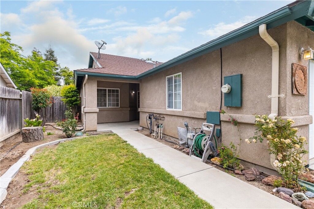 Property Photo:  503 Turtle Creek  CA 93446 