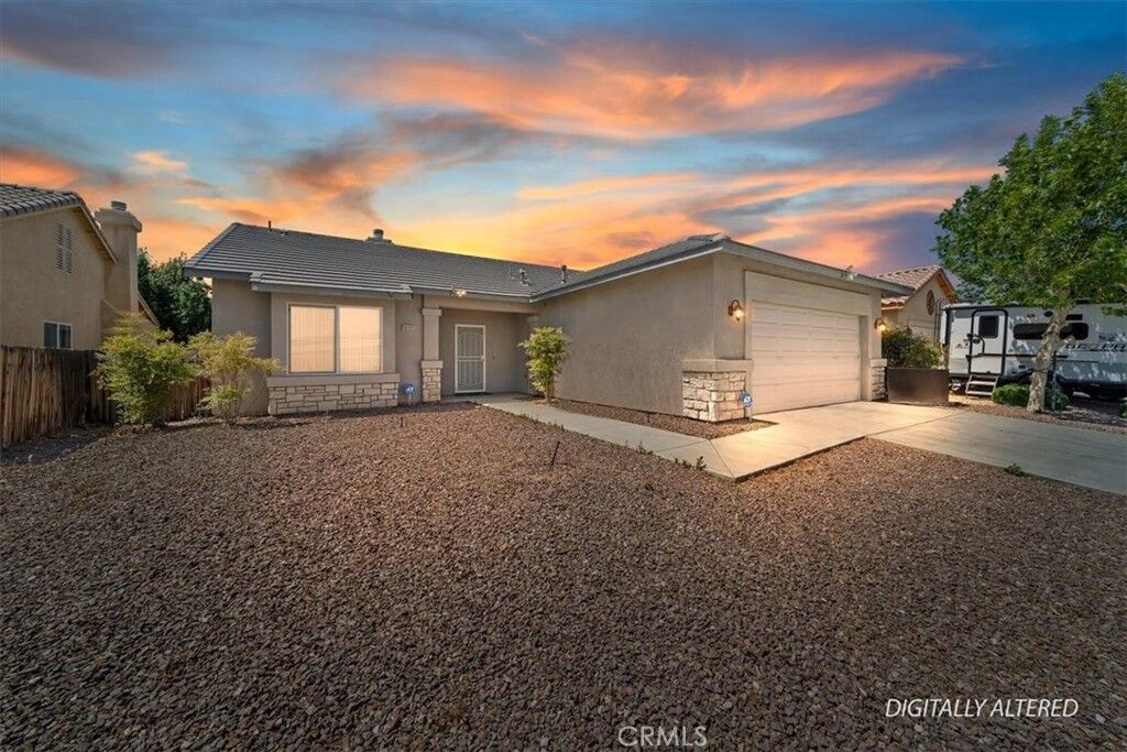 Property Photo: 16155 Homoa CA 92395