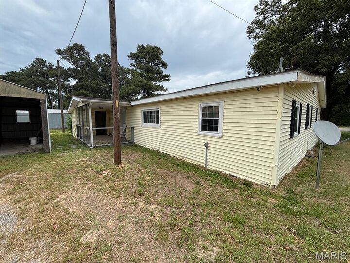 Property Photo:  22465 US Highway 61  MO 63771 