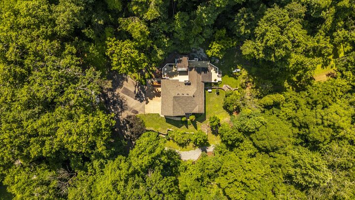 Property Photo:  2875 Lower Walkers Creek Rd  TN 37072 