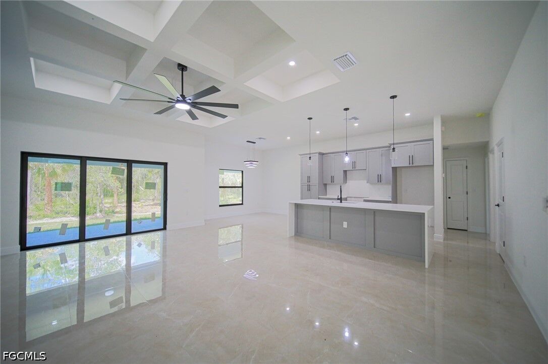 Property Photo: 1621 Eighth Avenue FL 33972
