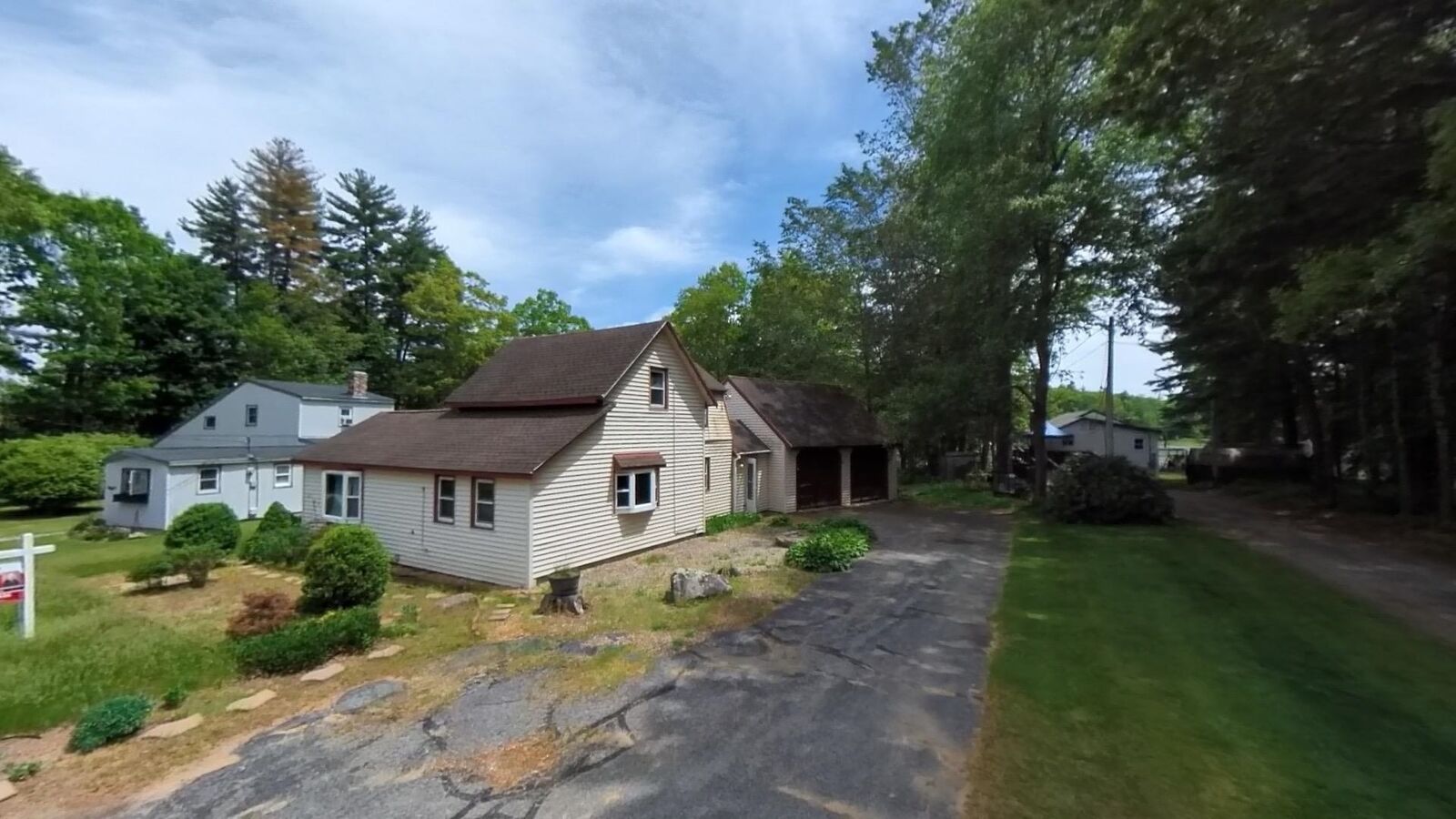 Property Photo:  33 Coopers Grove Road  NH 03848 