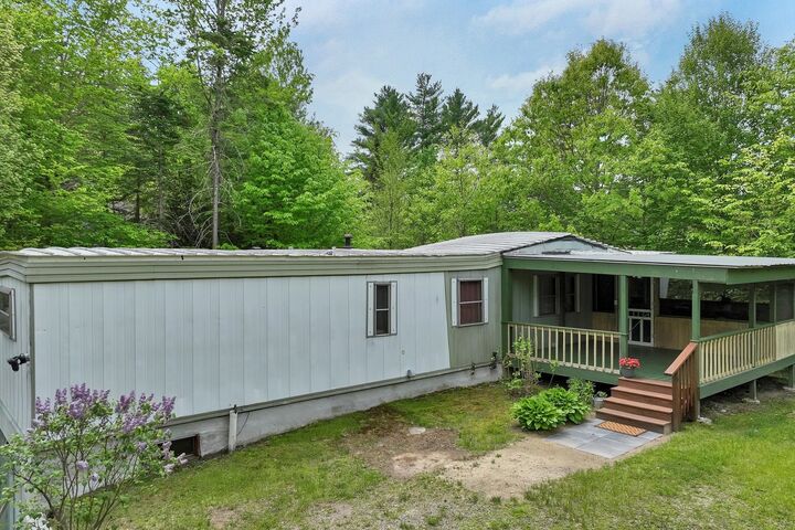Property Photo:  2 Lily Lane  NH 03285 