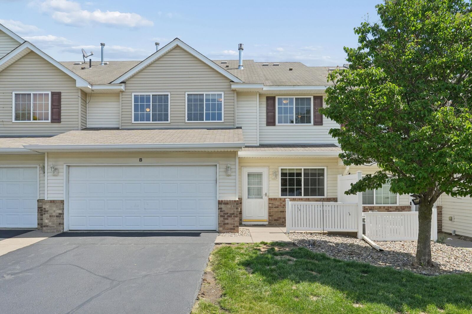 Property Photo: 3560 Sterling Heights Drive B WI 54022