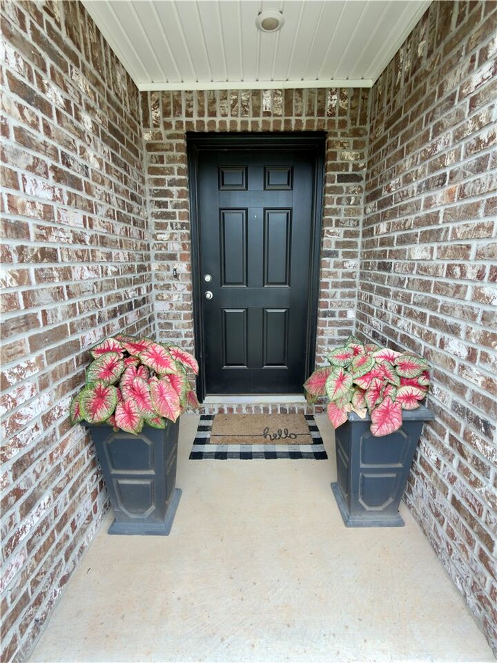 Property Photo:  4402 Sackett Avenue  AR 72713 