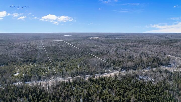 Property Photo:  Acreage Northside Road  PE C0A 2B0 