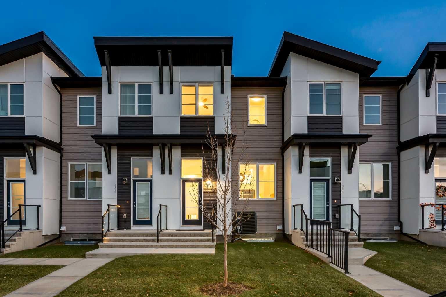 Property Photo: 474 Seton Circle SE 605 AB T3M 3P6