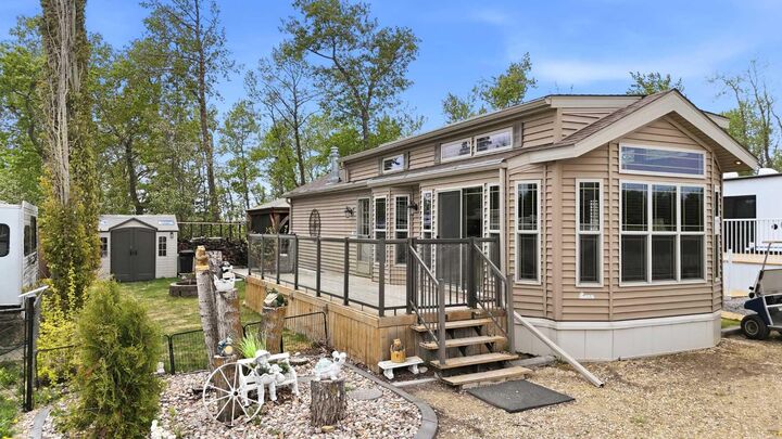 41310 Range Road 282 70 — photo 1