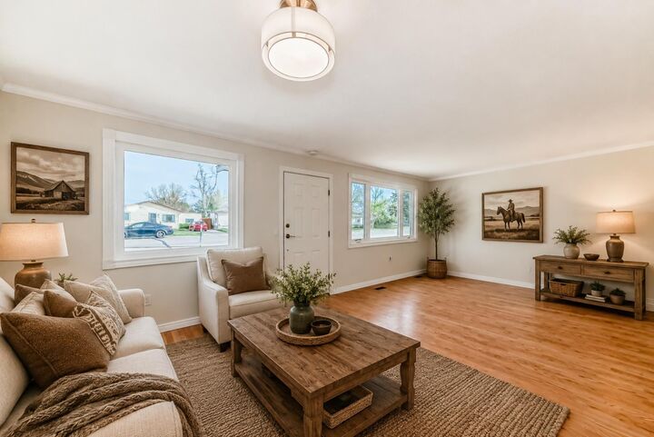 Property Photo: 367 47 Avenue W AB T0L 0T0