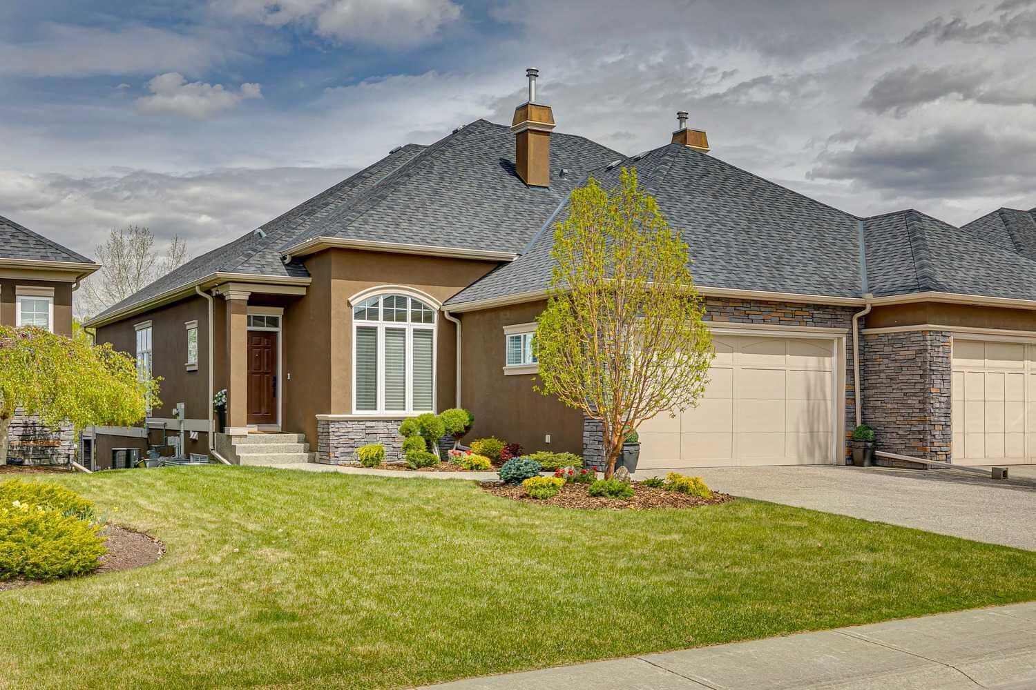 Property Photo:  52 Lott Creek View  AB T3Z 3V5 