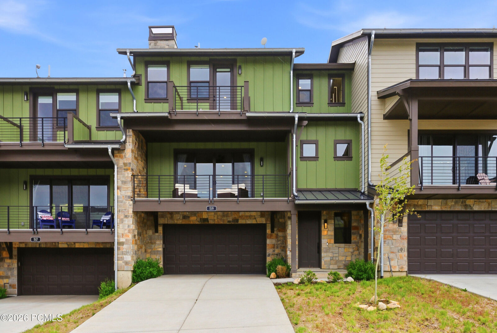 Property Photo:  519 Ascent Drive  UT 84036 